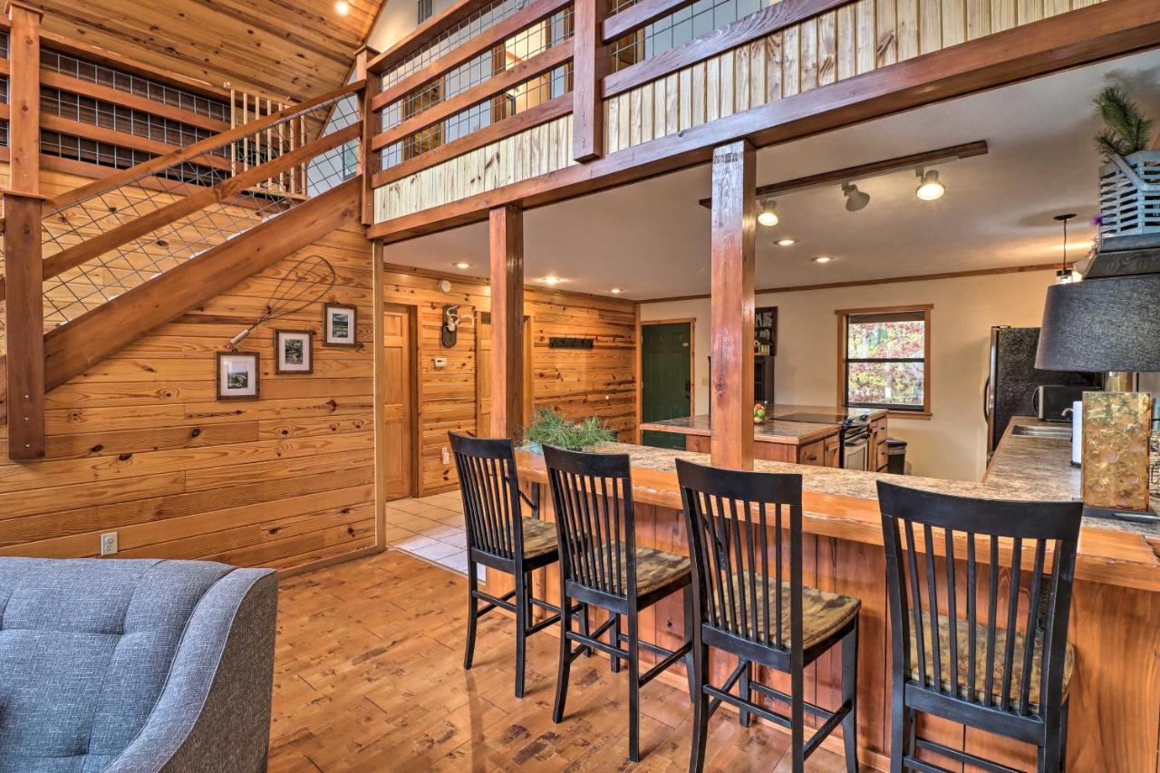 Piney Bluff Retreat With Mountain Views! Vila Exterior foto